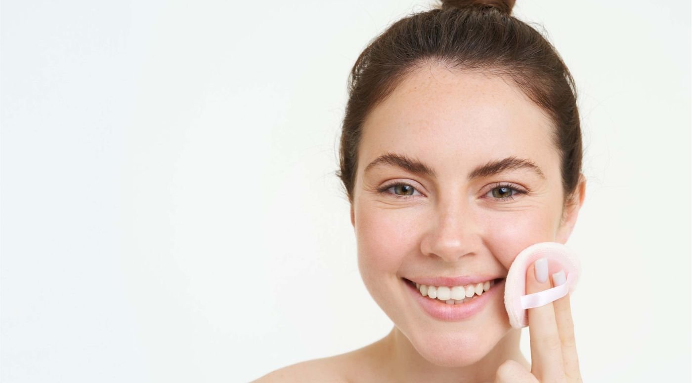 Foaming face cleanser pump bottle